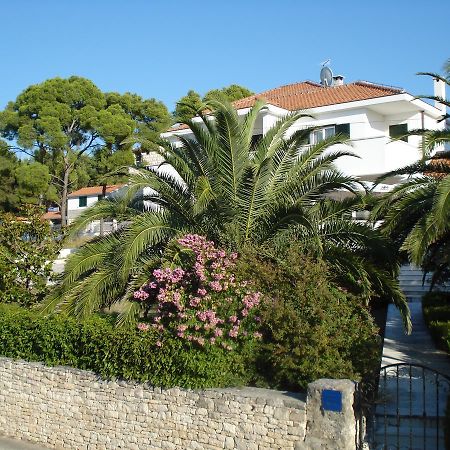 Villa Bunta Sutivan Exteriér fotografie